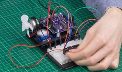 Kitronik Inventors Kit for Ardiuno - Exp 5 Control A Servo With A Potentiometer