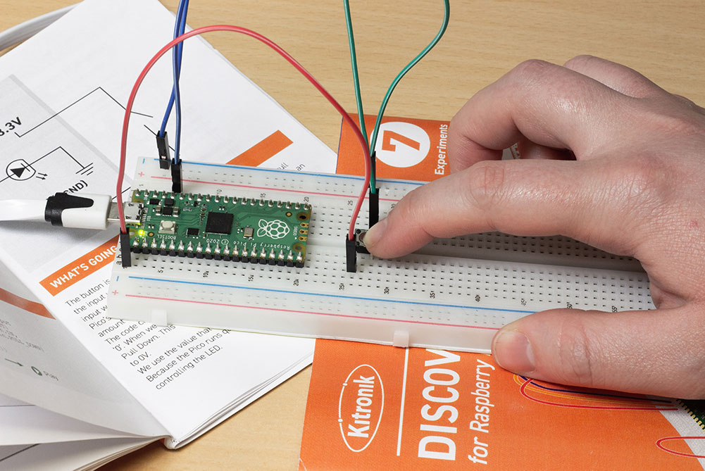 Introducing The Kitronik Discovery Kit For Raspberry Pi Pico experiment 2