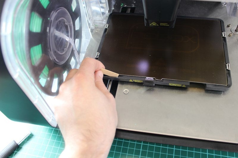 Calibration: Nozzle Height – Robox 3D Printer (RBX01) – Kitronik University