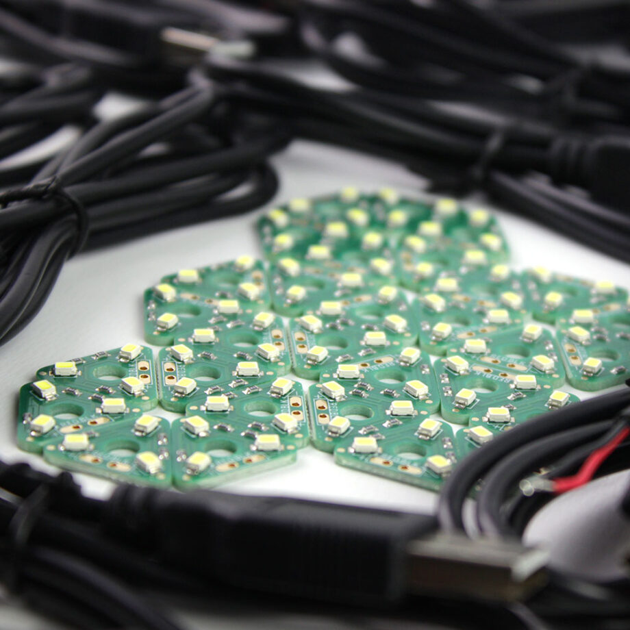 Kitronik 5V Mini LED Lamp Modules and USB Power Leads (30 Pack) - Kitronik